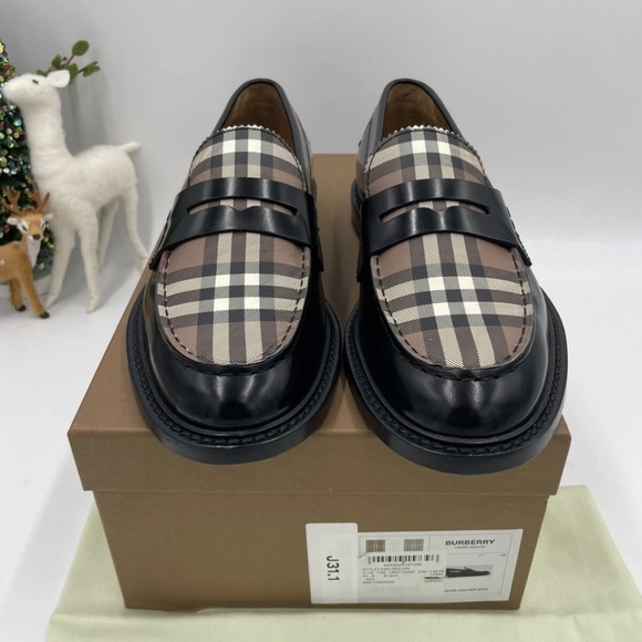 Men’s Burberry black vintage check loafers size 41.5 made in Italy - Picture 1 of 11